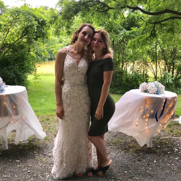 Meet your Posher, Amity - Picture 1 of 1